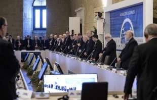 Obispos reunidos en Bari. Foto: www.mediterraneodipace.it 