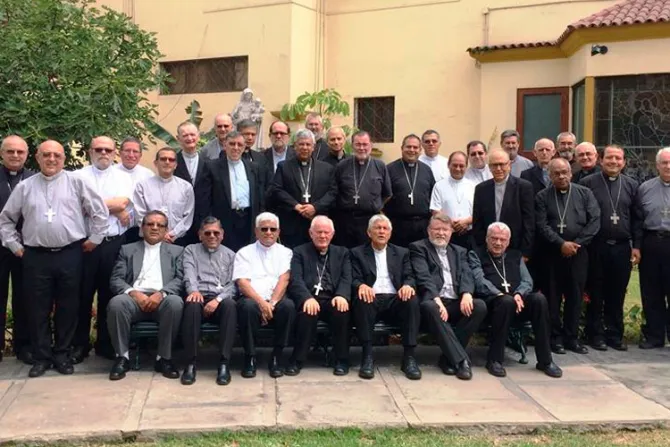 Perú: Obispos piden solucionar huelga de profesores a través del diálogo
