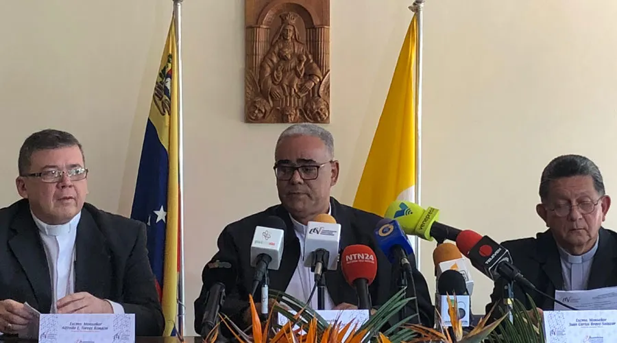 Los obispos de Venezuela presentan su exhortación. Foto: CEV