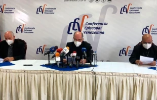 Obispos de Venezuela leen su mensaje al pueblo venezolano. Cru00e9dito: CEV 