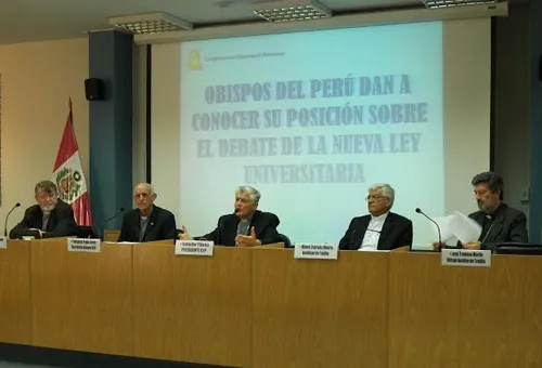 La conferencia de prensa de esta mañana en la sede de la Conferencia Episcopal Peruana (Foto ACI Prensa)