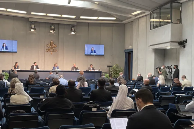 Vaticano presenta programa del Encuentro Mundial de las Familias Roma 2022