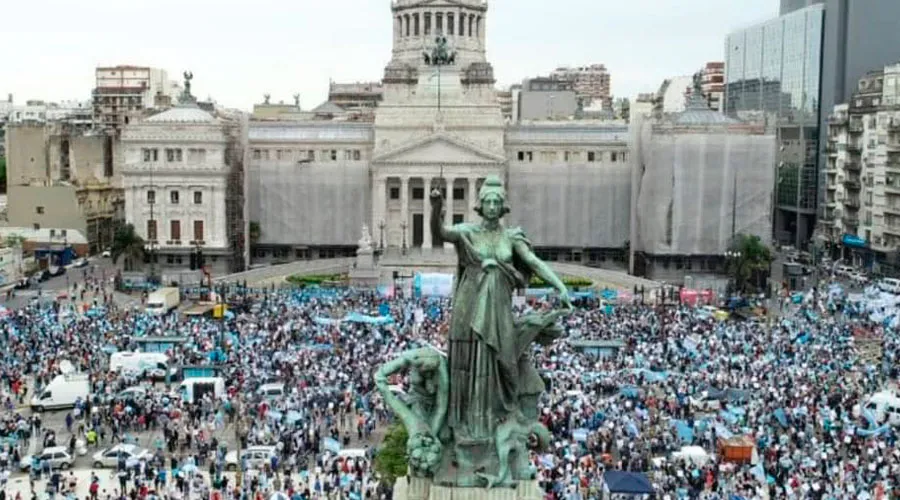 Unidad Provida rechazó cualquier violencia por debate de ley del aborto en Argentina