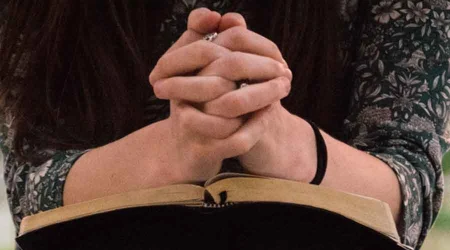 Proponen estos 7 desafu00edos para vivir la Semana Santa desde casa