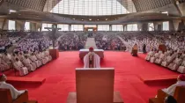 El Cardenal José Francisco Robles Ortega  preside la Misa de ordenación de 33 nuevos sacerdotes este 4 de junio en Guadalajara. Crédito: ArquiMedios.