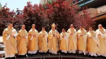 Ordenación Sacerdotal en la Arquidiócesis de Los Ángeles / Foto: Facebook Mons. José Gómez