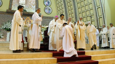 El sacerdote fiel habla en nombre de la Iglesia y el Evangelio, dice Cardenal Ezzati