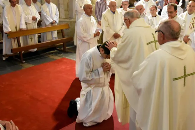 Salamanca tiene un nuevo sacerdote después de cinco años sin ninguna ordenación