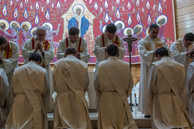 6 nuevos sacerdotes son enviados a luchar contra la injusticia y el dolor en Chile