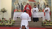 La ordenación diaconal en Villarrica de Roberto Mera. Crédito: Diócesis de Villarrica / Luis Toro Cofré