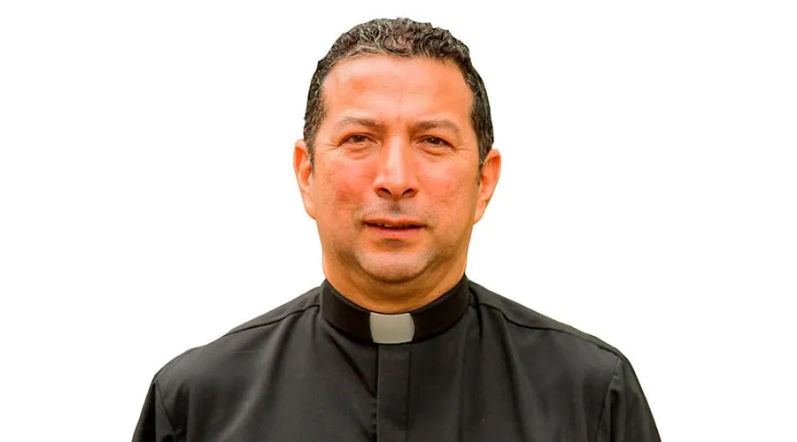 P. Orlando Olave Villanoba. Foto: Conferencia Episcopal de Colombia.?w=200&h=150