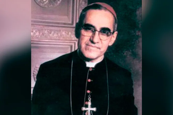 Papa Francisco reconoce martirio de Mons. Oscar Romero