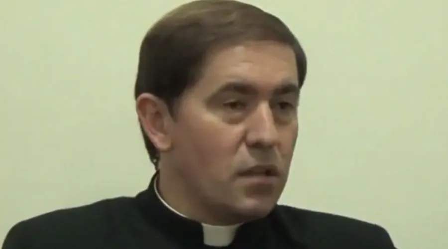 Oscar Turrión, sacerdote legionario. Captura Youtube?w=200&h=150