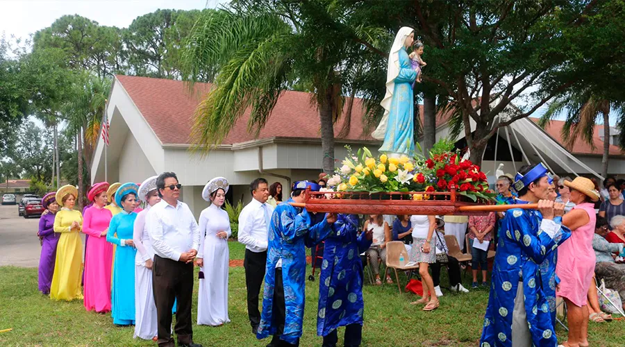 Festival del Rosario rinde homenaje a María y sus advocaciones en el mundo [FOTOS y VIDEOS]