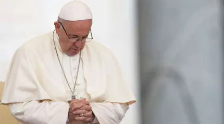 Papa lamenta el fallecimiento del cardenal más anciano del mundo