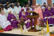 El Papa Francisco pide superar la desconfianza entre los pueblos