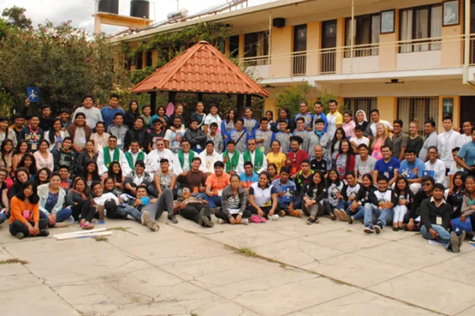 Jóvenes en Bolivia renuevan su compromiso con la “civilización del amor” [VIDEO]