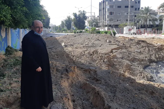 Único párroco católico en la Franja de Gaza: “La situación es gravísima”