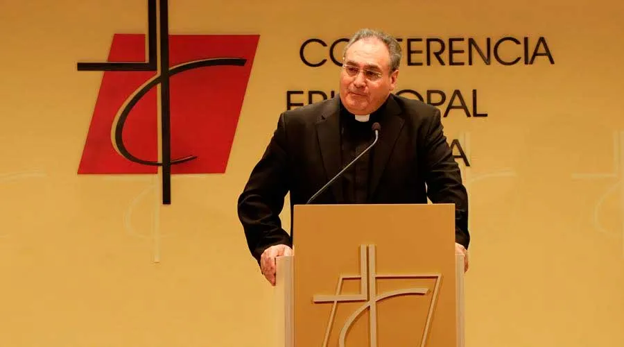 Mons. Gil Tamayo en la Conferencia Episcopal Española / Foto: Flickr CEE