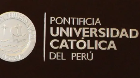 Texto con “lenguaje inclusivo” de polémica universidad católica se vuelve viral