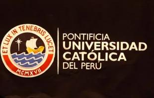 Logo de ex PUCP. Foto: Ministerio de la Mujer y Poblaciones Vulnerables (CC-BY-NC-SA-2.0) 