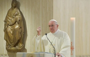 El Papa en Santa Marta. Foto: L'Osservatore Romano 