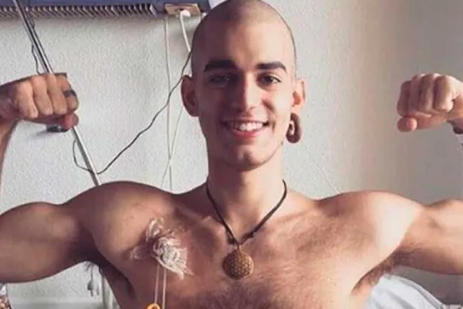 Su actitud ante la leucemia transformó a este joven católico en un ícono de solidaridad