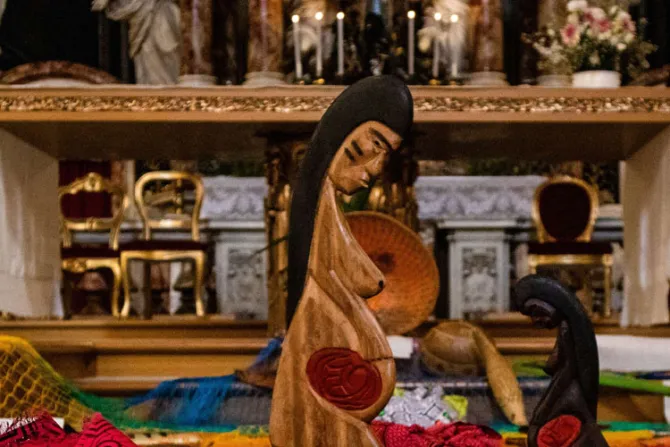 Obispo denuncia la idolatría y el escándalo provocado por las imágenes de la Pachamama