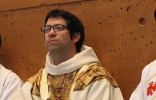 P. Nicolu00e1s Viel en su ordenaciu00f3n sacerdotal en 2017. Cru00e9dito: Congregaciu00f3n de los Sagrados Corazones 