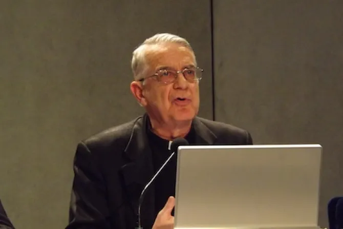 Vocero del Vaticano explica novedades del Cónclave que comienza este martes
