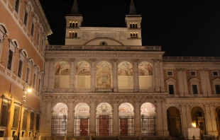 El Palacio lateranense junto a la Basu00edlica de San Juan de Letru00e1n. Foto: ACI Prensa 