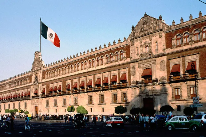  Francisco será el primer Papa en visitar Palacio Nacional de México