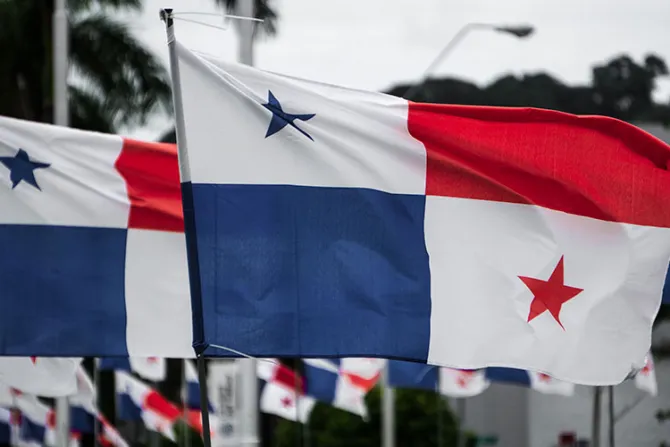 Obispos piden “hablar menos y actuar más” para renovar Panamá