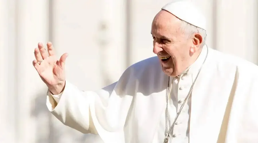 Obispos argentinos al Papa Francisco: “Esperamos verte pronto en la patria”