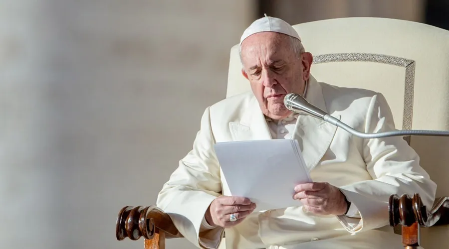 El Papa Francisco confía en un futuro libre de odio y terrorismo