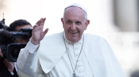 El Papa reivindica el carisma de la unidad promovido por Chiara Lubich