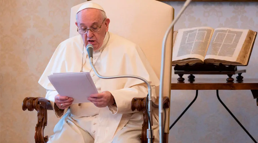 El Papa Francisco pronuncia su homilía. Foto: Vatican Media?w=200&h=150