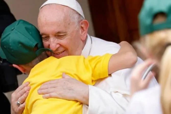 El Papa Francisco asegura que “me gustaría ir a Ucrania”