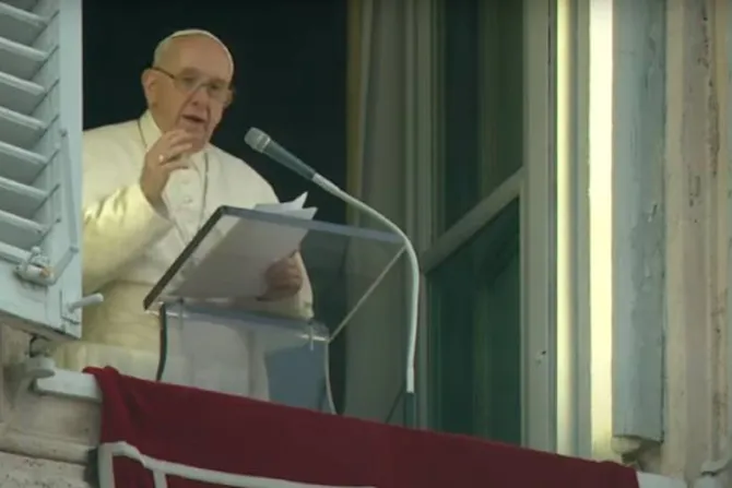 El Papa Francisco pide recordar siempre fecha de nuestro Bautismo, “nuestro renacimiento”
