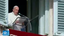 El Papa Francisco en el rezo del Ángelus. Foto: Captura Youtube