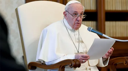 Papa Francisco pide a L’Osservatore Romano que corrija una errata en uno de sus discursos