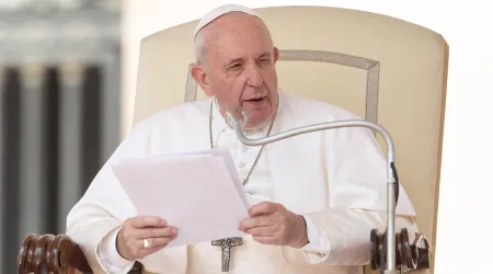 El Papa invita a participantes en conferencia de salud a sentir asombro ante el ser humano