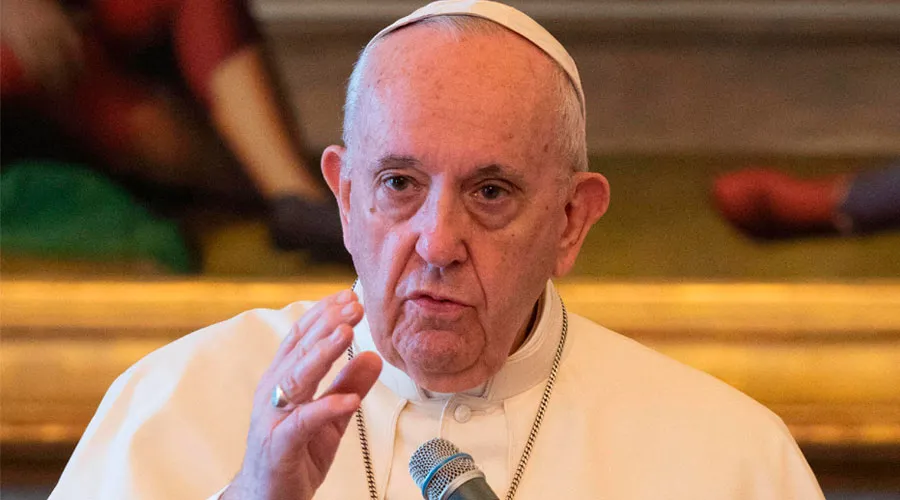 Papa Francisco: “Las personas valen más que las cosas”