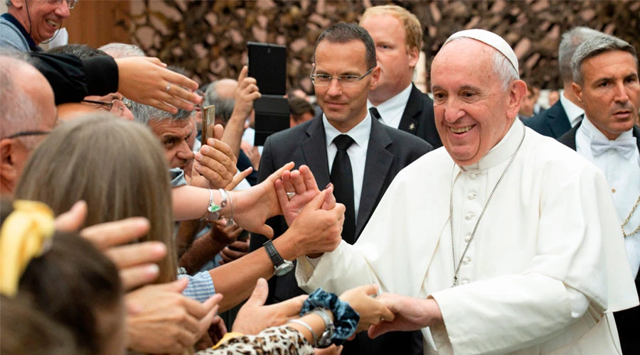 El Papa Francisco durante la audiencia. Foto: Vatican Media?w=200&h=150