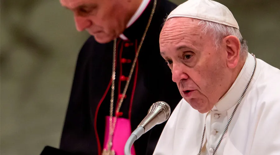 El Papa pide que no se trate a las personas como números de estadísticas