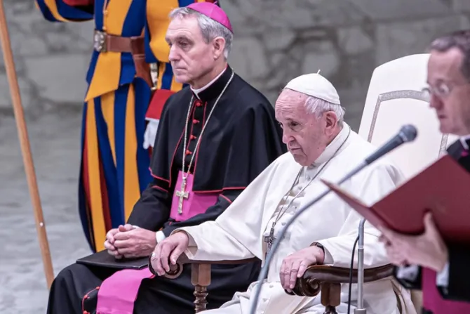 El Papa invita a vivir el sufrimiento con fe en Cristo