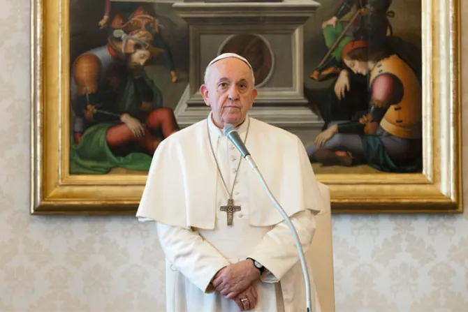 El Papa pide a los sacerdotes que recen pidiendo humildad