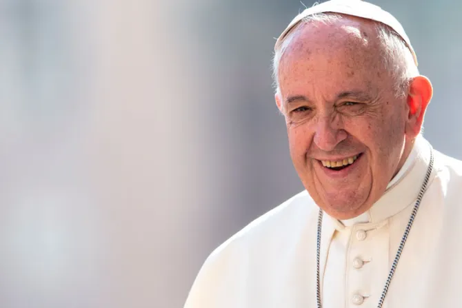 El Papa pide rezar por la paz en “un momento difícil para el mundo”