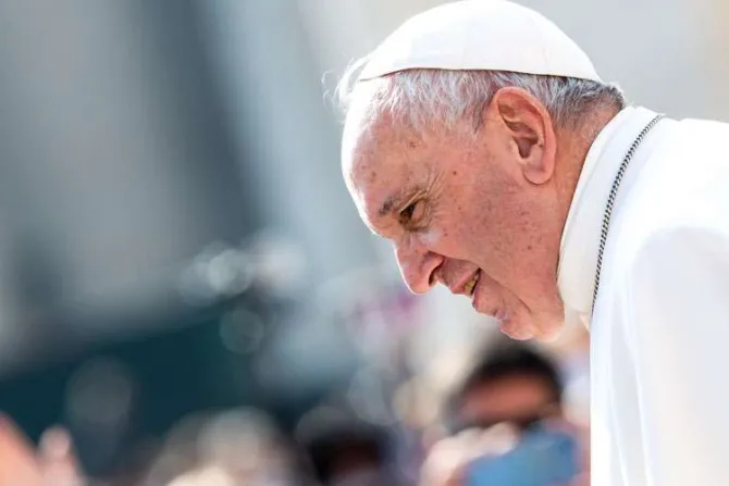 Papa Francisco dona 30 respiradores para enfermos de coronavirus