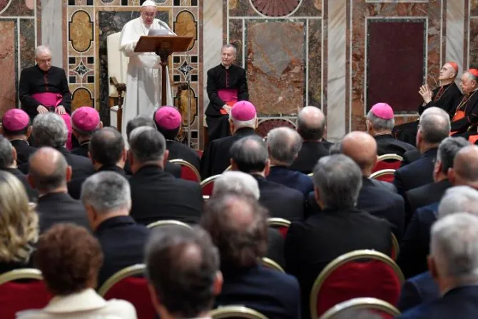 El Papa destaca la eficacia del Vaticano en la lucha contra los delitos financieros
